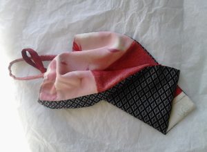 Objet Unique - Upcycling Kimonos in a bag